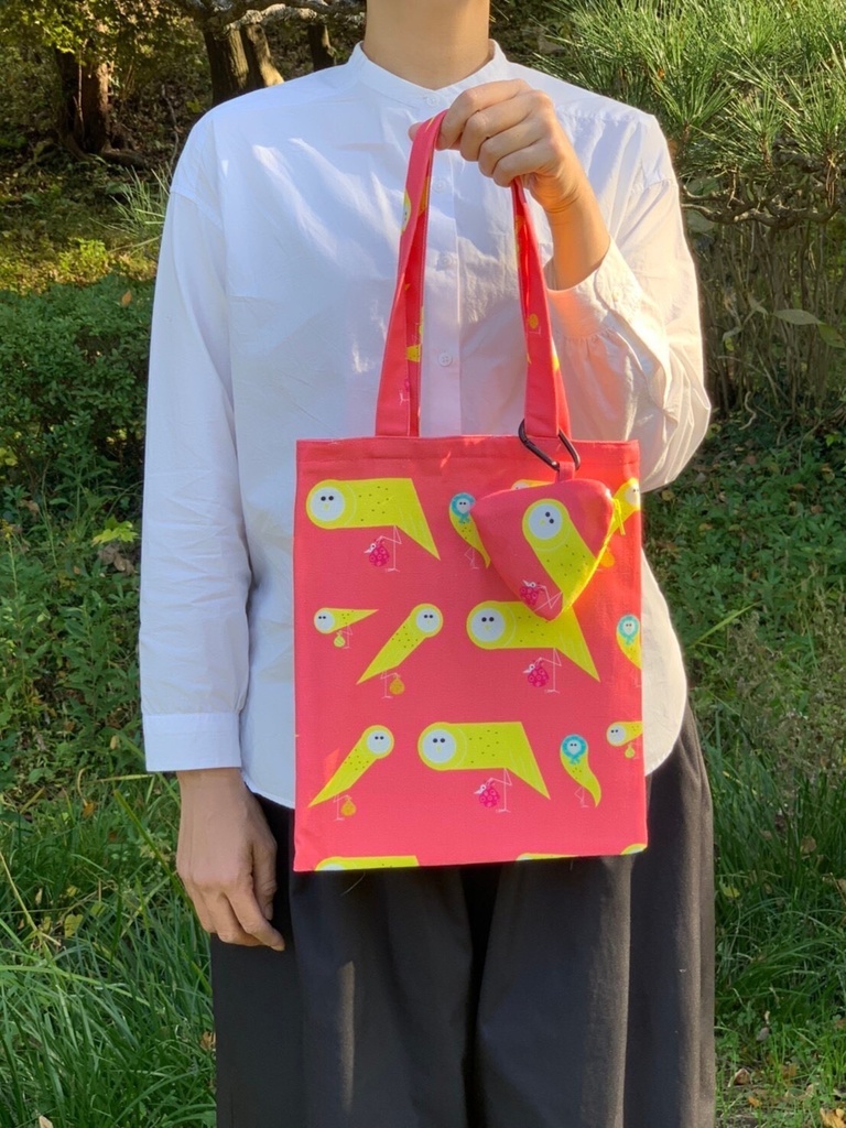 おにぎりが入るおにぎりポーチ付きトートバッグ【かっぱの手芸店「キナコ」&リタ・ジェイ コラボ】