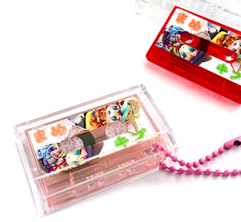 カセットテープ風キーホルダー