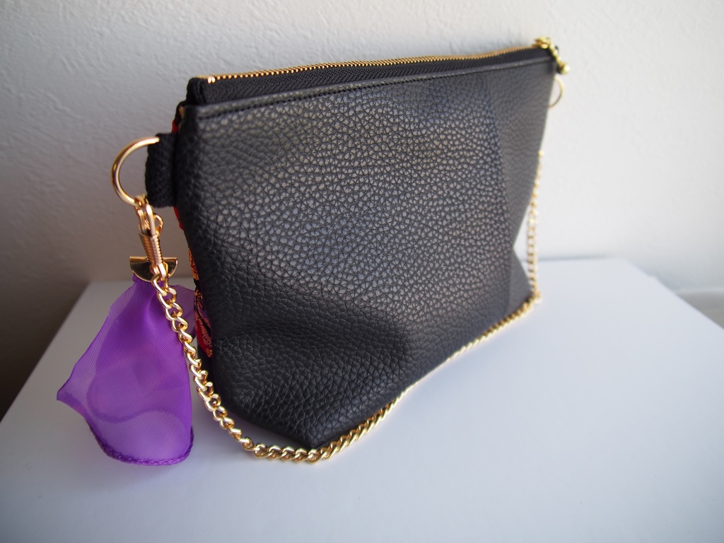 大倶利伽羅イメージ サブバッグ 静かの海のパライソ