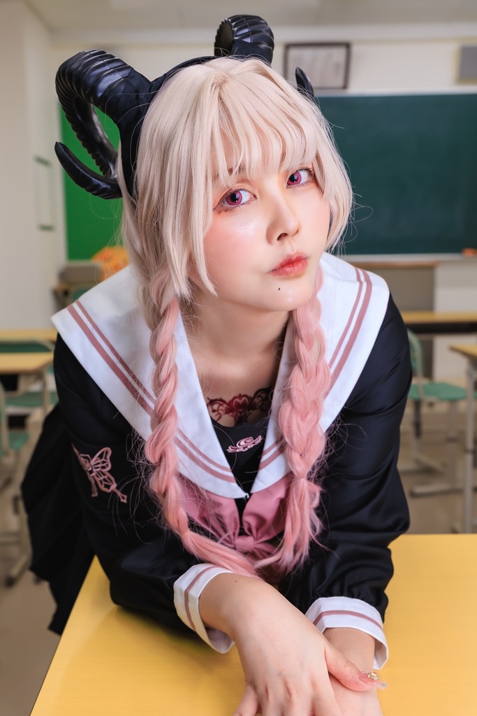 【コスホリ新刊】あるまむかい合同本