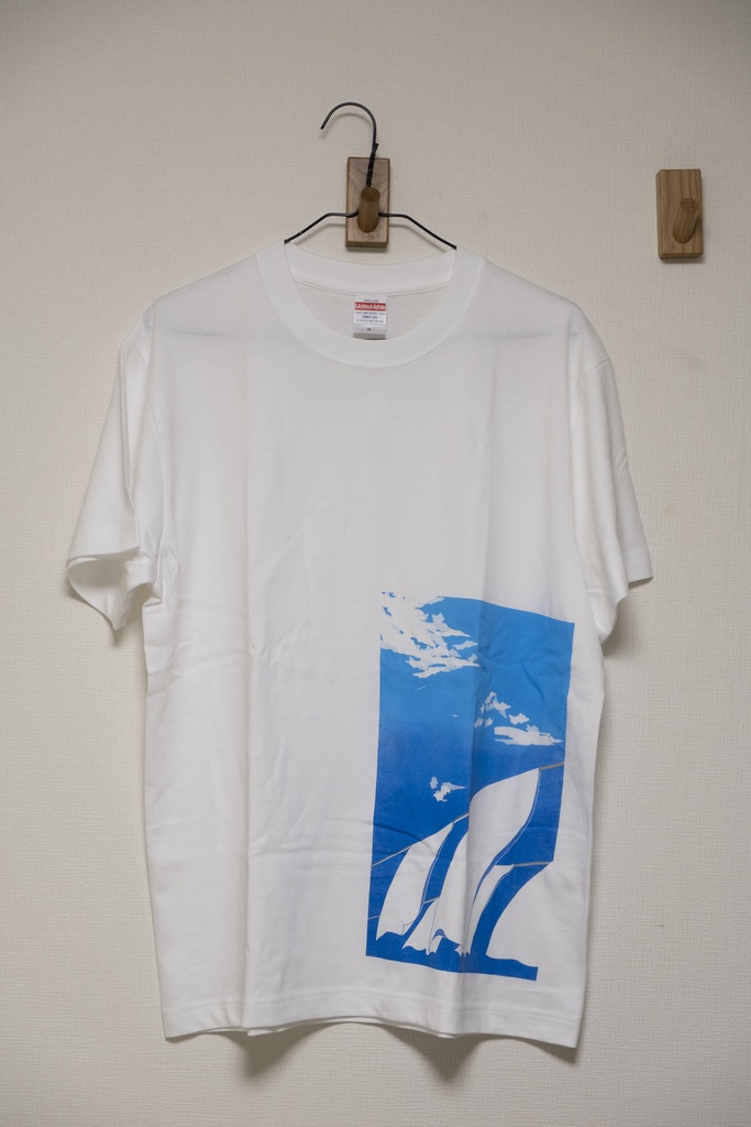 Tシャツ〈洗濯日和〉