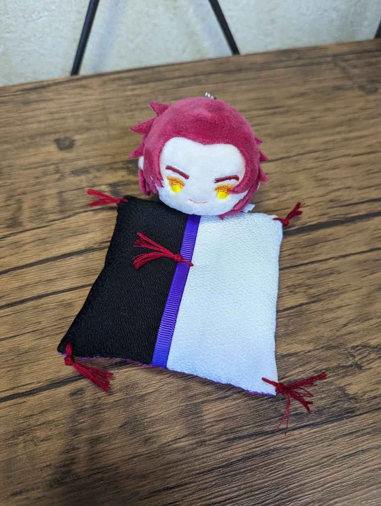 もちの座布団(通常サイズ）/蜻蛉切