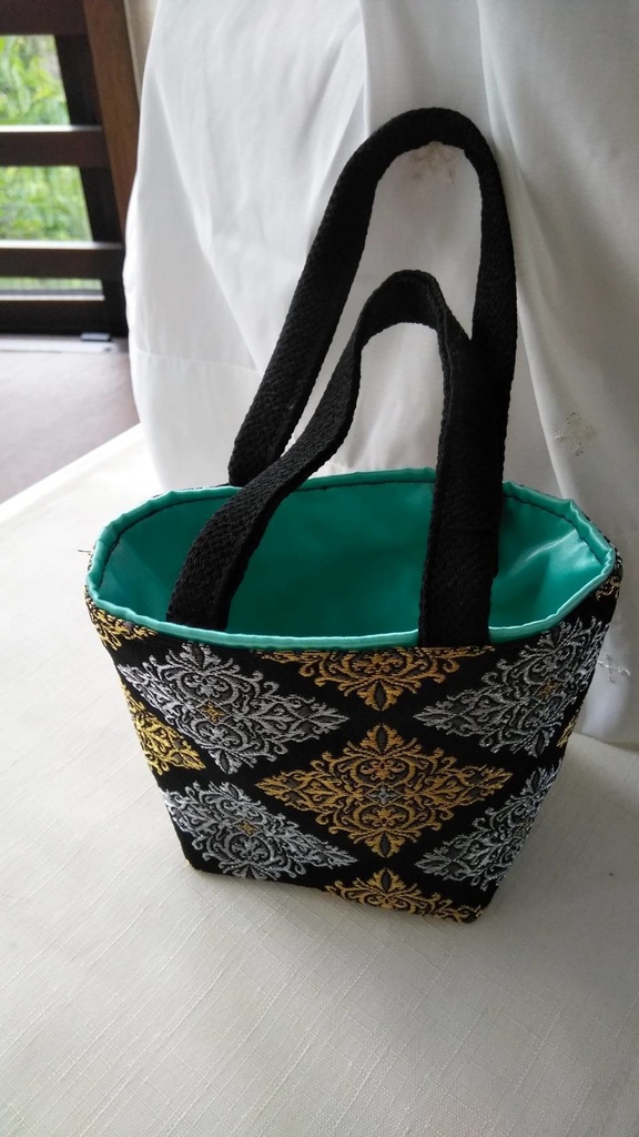 もちのバッグ/膝丸