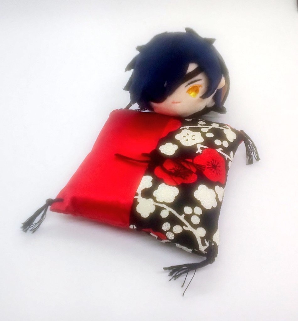 もちの座布団（通常サイズ）/日向