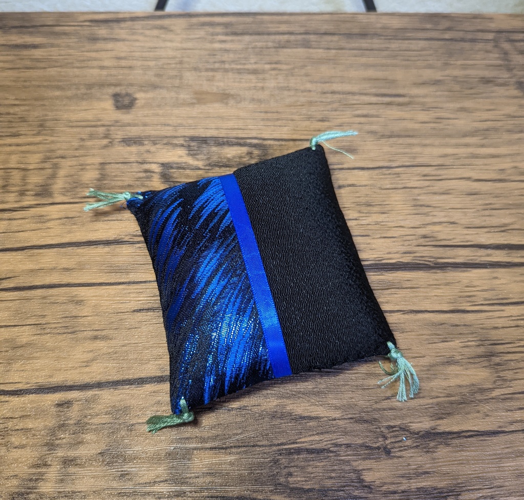 もちの座布団（通常サイズ）/笹貫