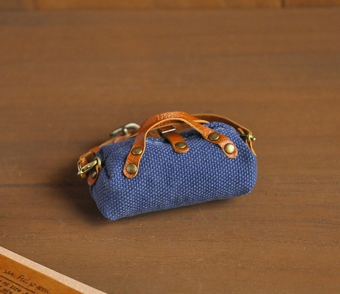 【再販】ミニチュア 児島帆布のボストンバッグ ショルダー :オビツ ブライス ドール