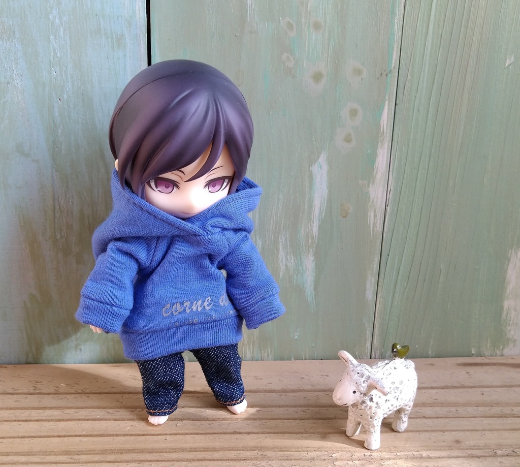 【かぶるタイプ①】プリント フードパーカー オビツろいど ねんどーる ob11
