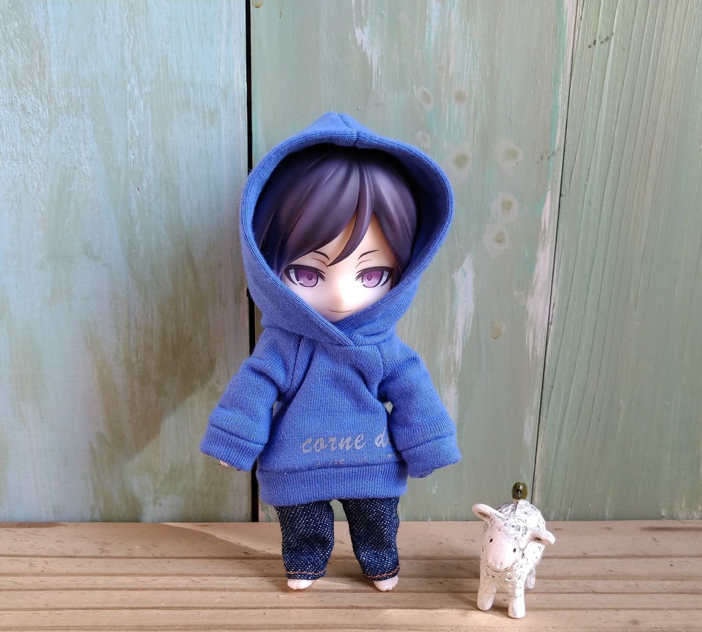 【かぶるタイプ①】プリント フードパーカー オビツろいど ねんどーる ob11