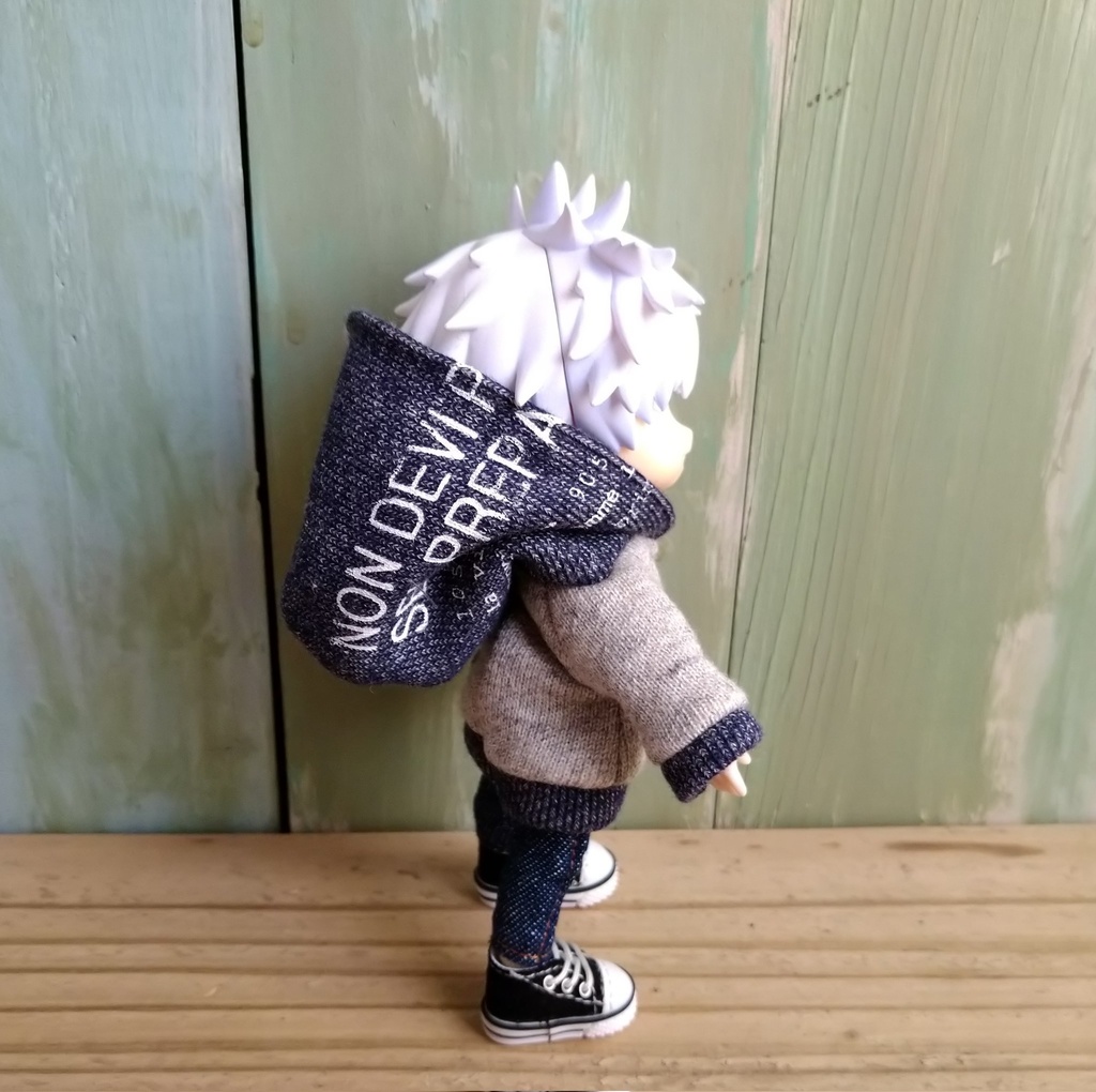 【かぶるタイプ③】プリント フードパーカー オビツろいど ねんどーる ob11