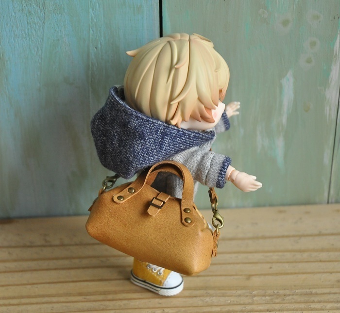 【再販なし】旅行鞄 ミニチュア レザー ボストンバッグ ショルダー オビツ ブライス ドール