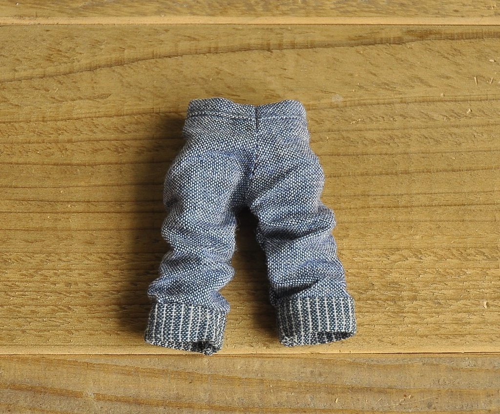 ルーズパンツ　服　オビツ１１ OB11
