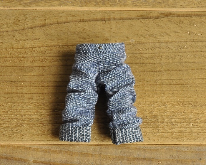 ルーズパンツ　服　オビツ１１ OB11