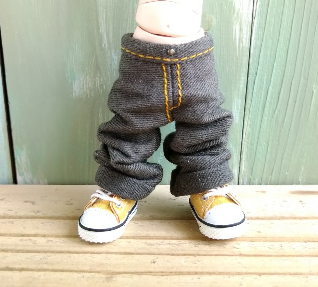 【セットアップ】カーキチノ ルーズパンツ&ハンドプリントロゴ T シャツ オビツ11 ob11 服 ねんどろいど