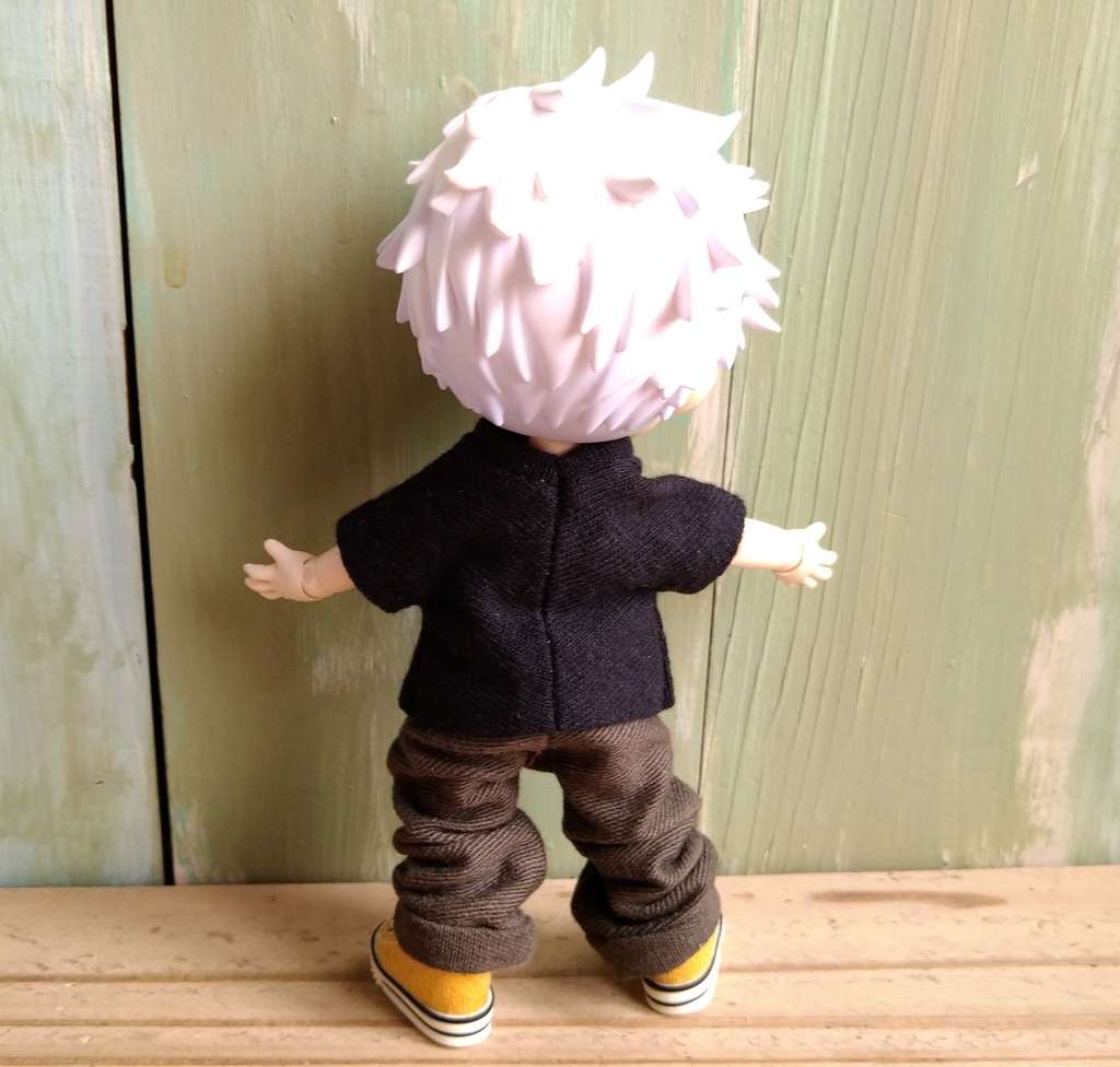 【セットアップ】カーキチノ ルーズパンツ&ハンドプリントロゴ T シャツ オビツ11 ob11 服 ねんどろいど