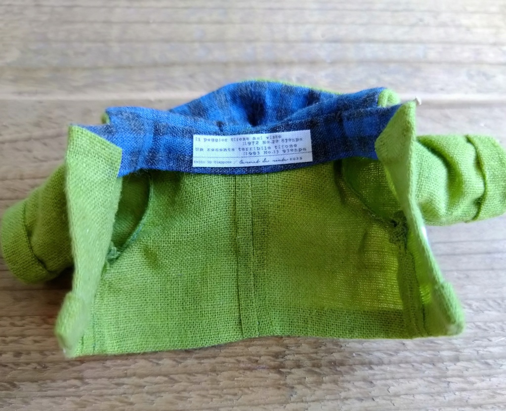 サマーパーカー   ＋ネックレスのおまけ   オビツ11   ねんどーる  ねんどろいどどーる 服   ②