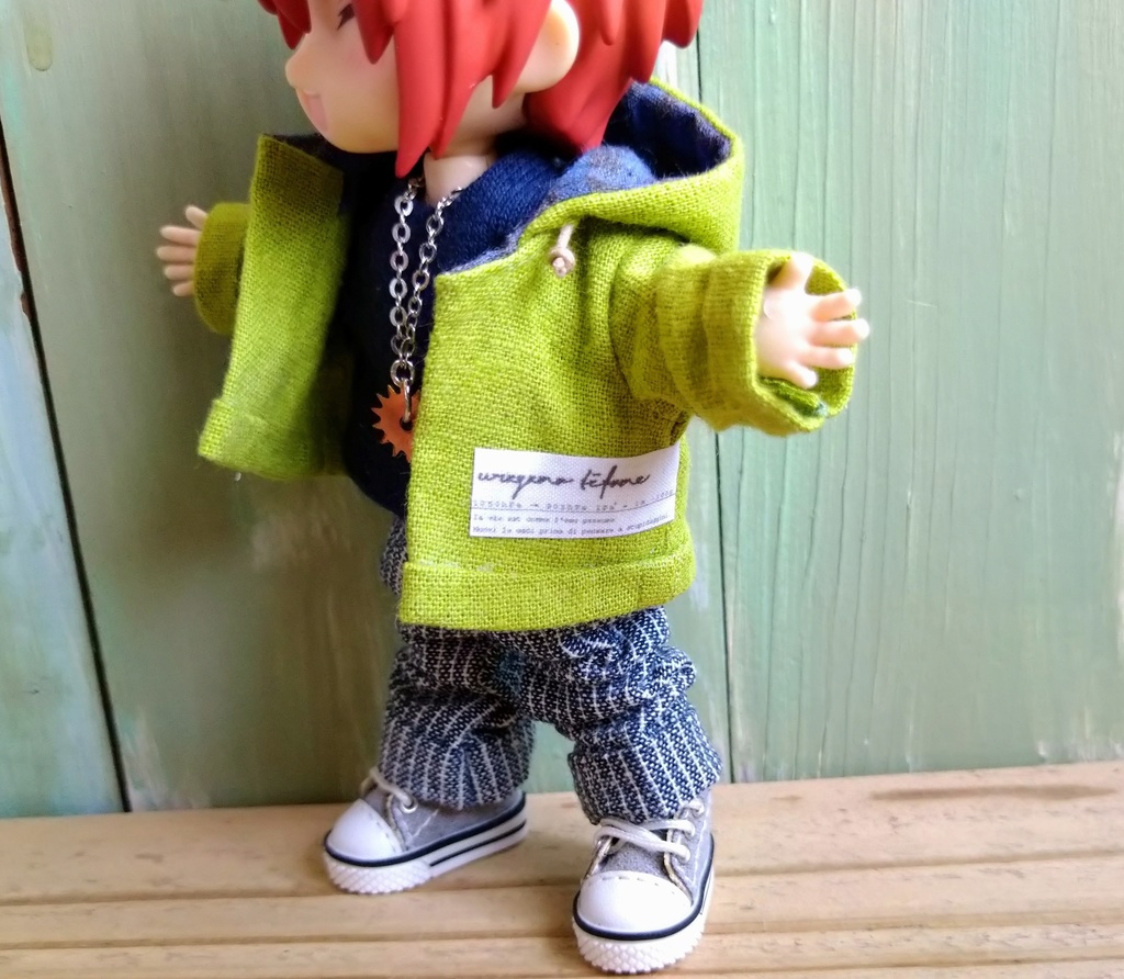 サマーパーカー   ＋ネックレスのおまけ   オビツ11   ねんどーる  ねんどろいどどーる 服   ②
