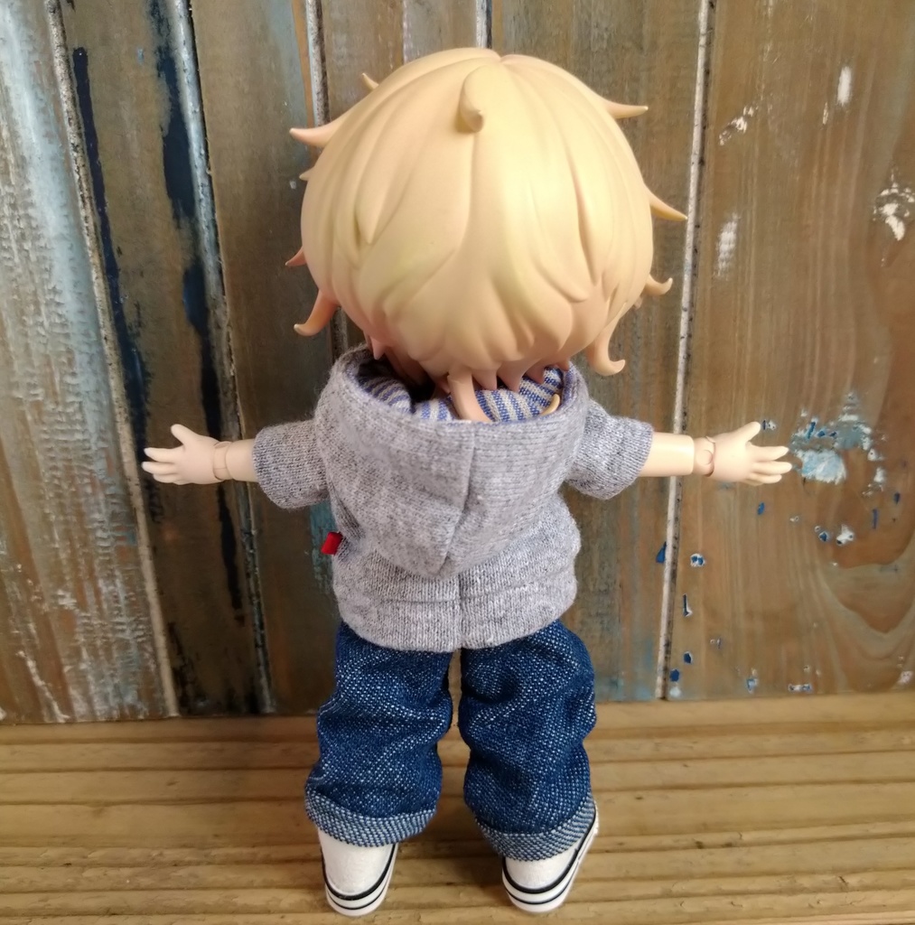 選べる4色 →  半袖パーカー  オビツ11   ねんどーる  ねんどろいど どーる 服