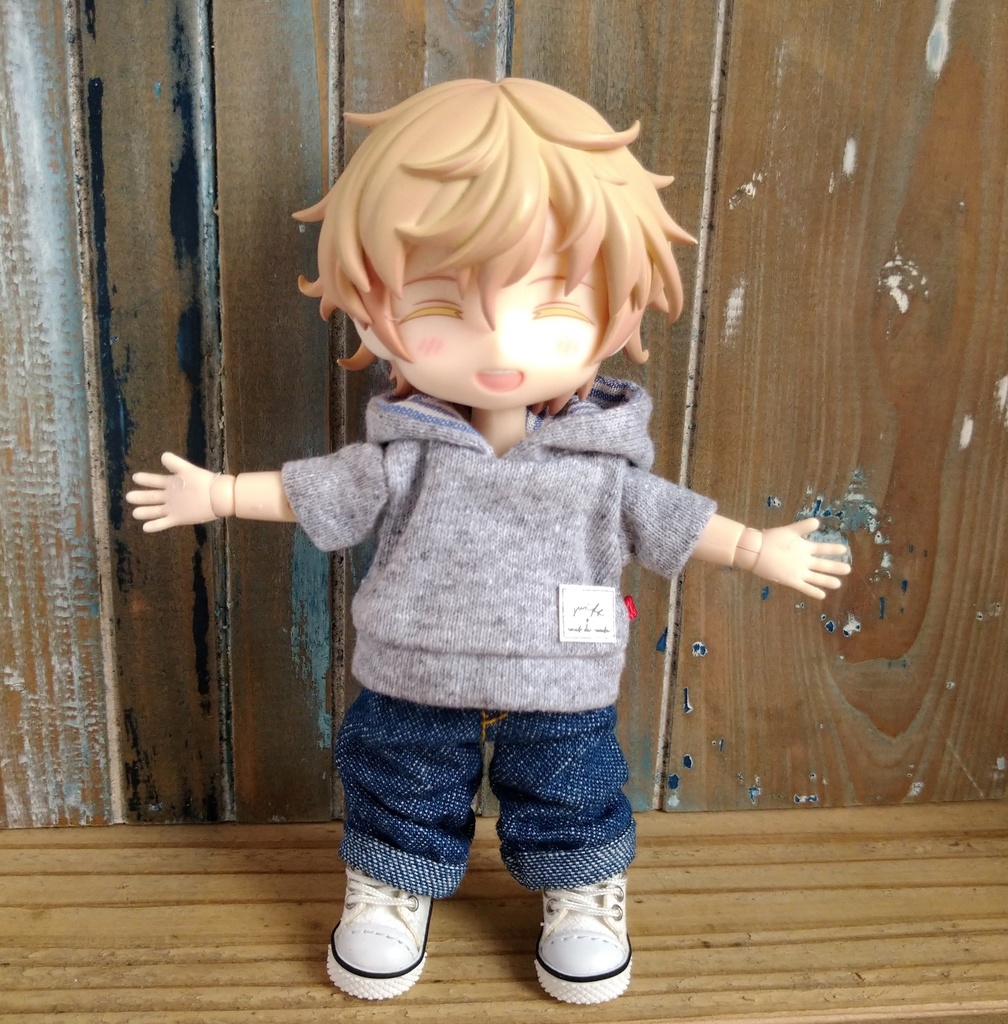 選べる4色 →  半袖パーカー  オビツ11   ねんどーる  ねんどろいど どーる 服