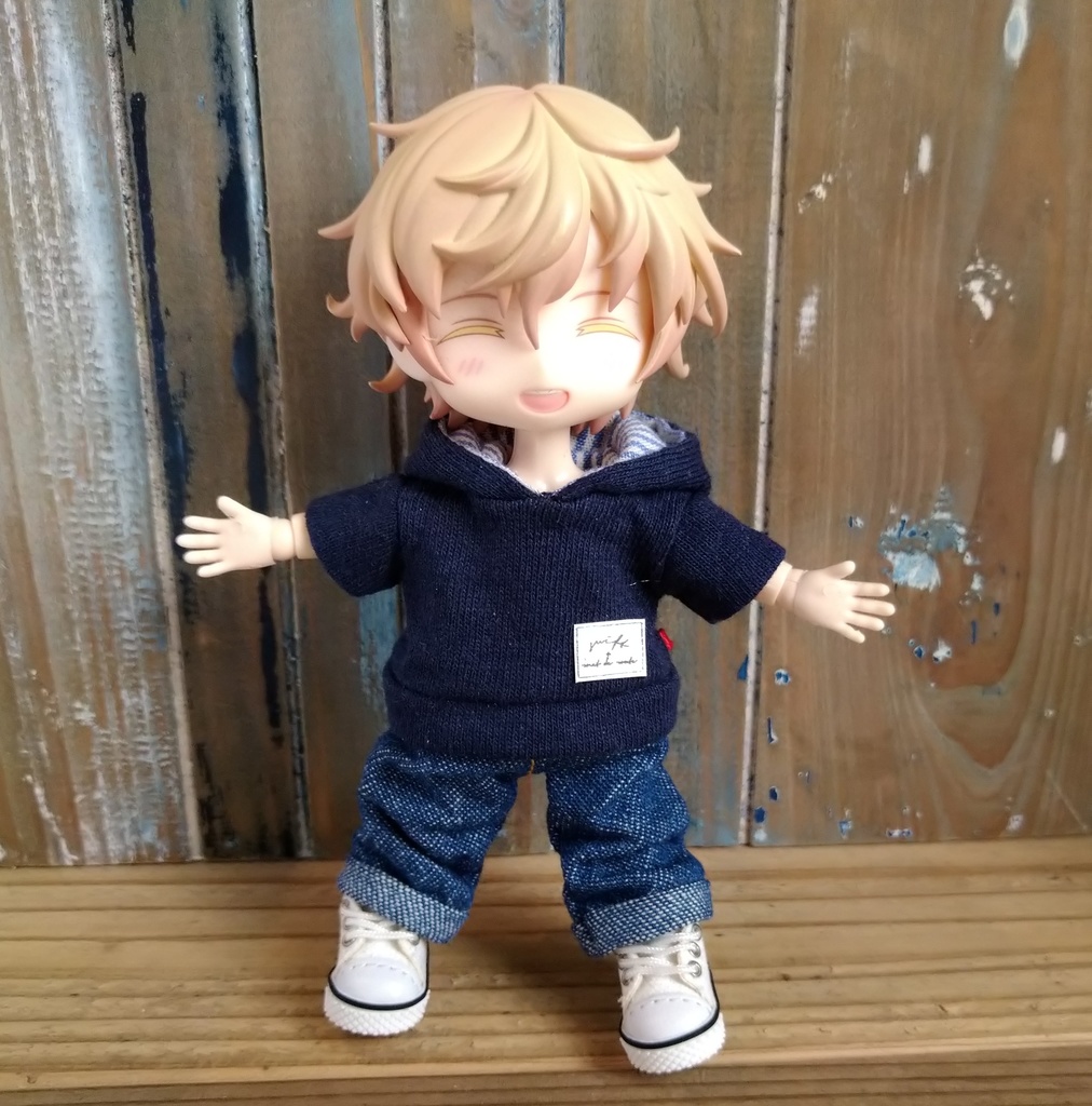 選べる4色 →  半袖パーカー  オビツ11   ねんどーる  ねんどろいど どーる 服