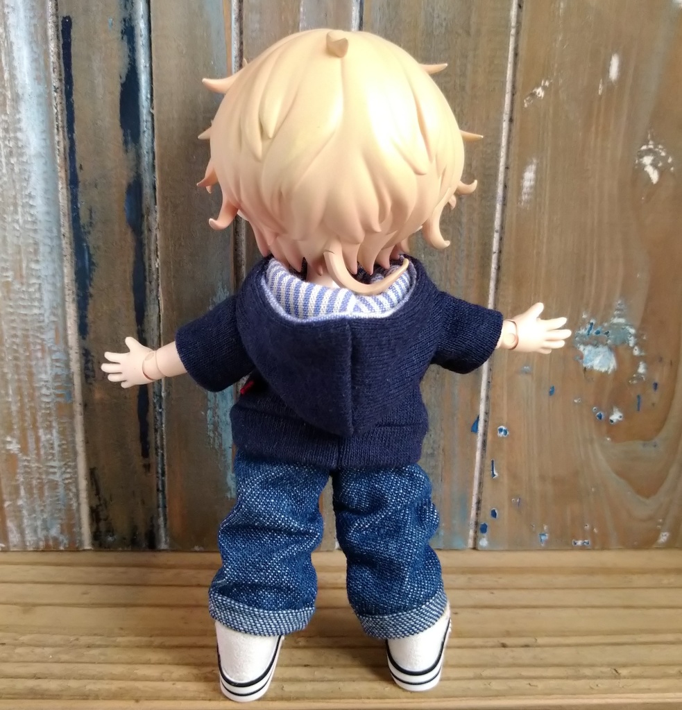 選べる4色 →  半袖パーカー  オビツ11   ねんどーる  ねんどろいど どーる 服