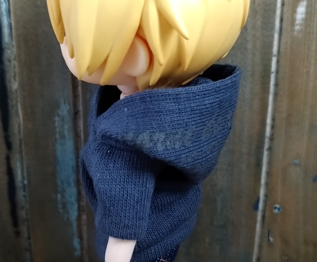 【ねんどろいどどーる、オビツろいど兼用】選べる4色 → 細めの半袖パーカー オビツ11 ねんどーる ねんどろいど どーる パーカー 服