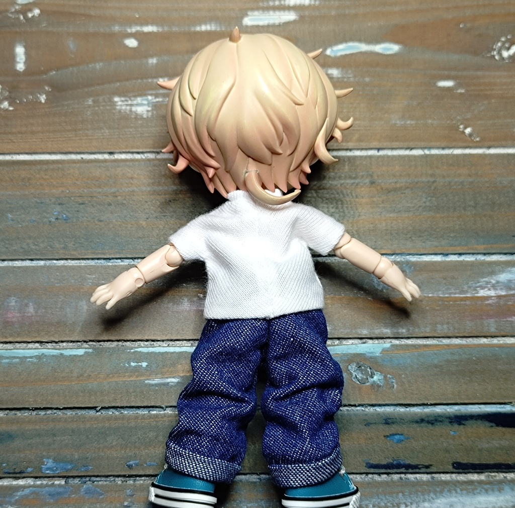 型紙改・アイロンプリントTシャツ💕  すいか 白地のTシャツ ob11 ねんどろい オビツ ドール 服