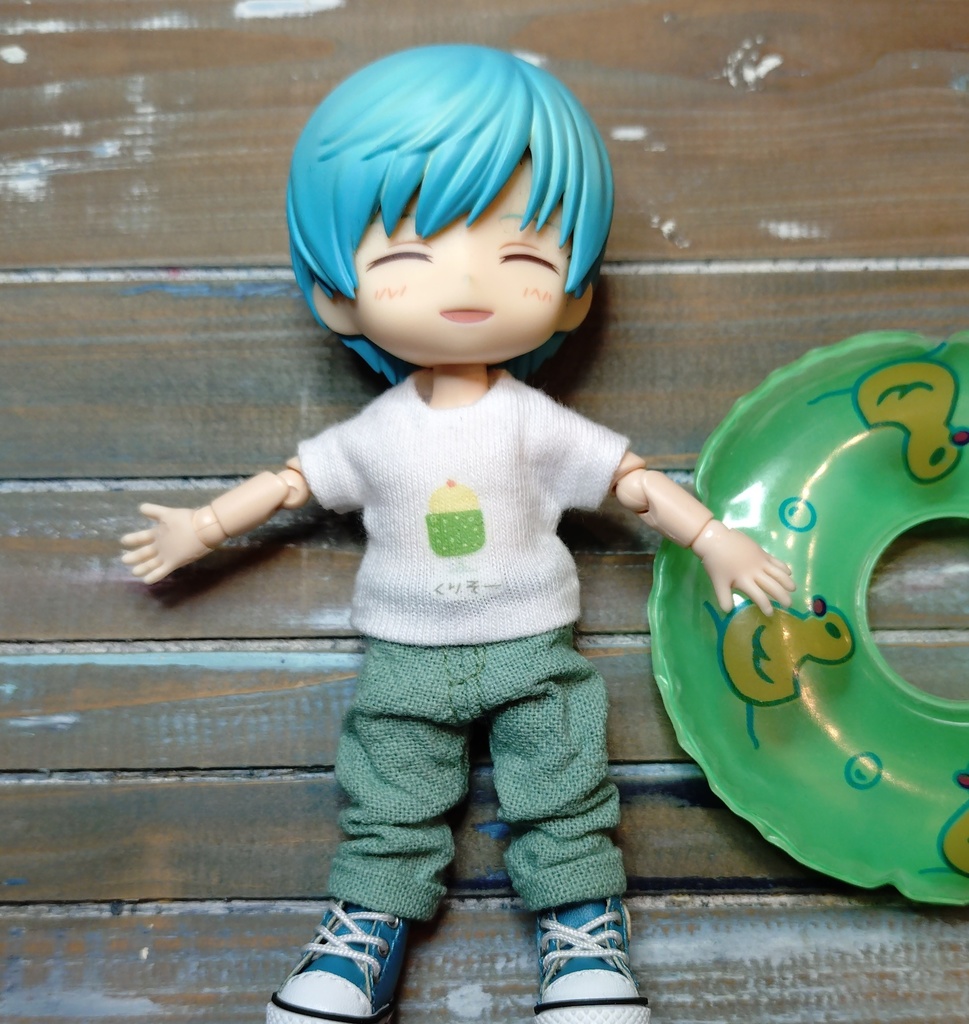 【試作Tシャツ・セットアップ】クリームソーダのアイロンプリントロゴ T シャツ &リネンのルーズパンツオビツ11 ob11 服 ねんどろいど