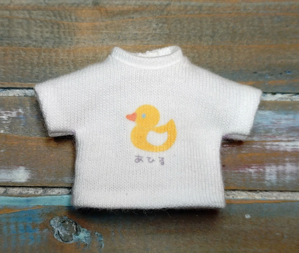 アイロンプリントTシャツ🐤 あひる 白地のTシャツ ob11 ねんどろい ドール 服