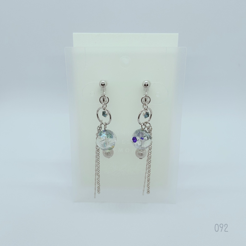 透きとおる朝の青 《12月誕生石:ブルージルコン》 (イヤリング/ピアス/イヤーカフ)092