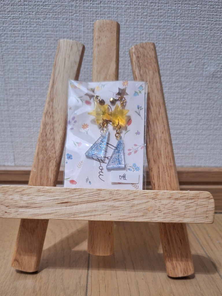キャラモチーフアクセ(イヤリングorピアス)