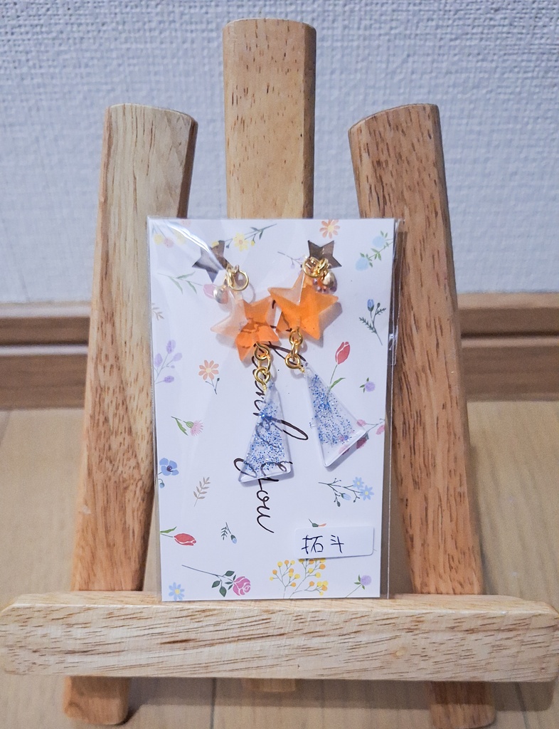 キャラモチーフアクセ(イヤリングorピアス)