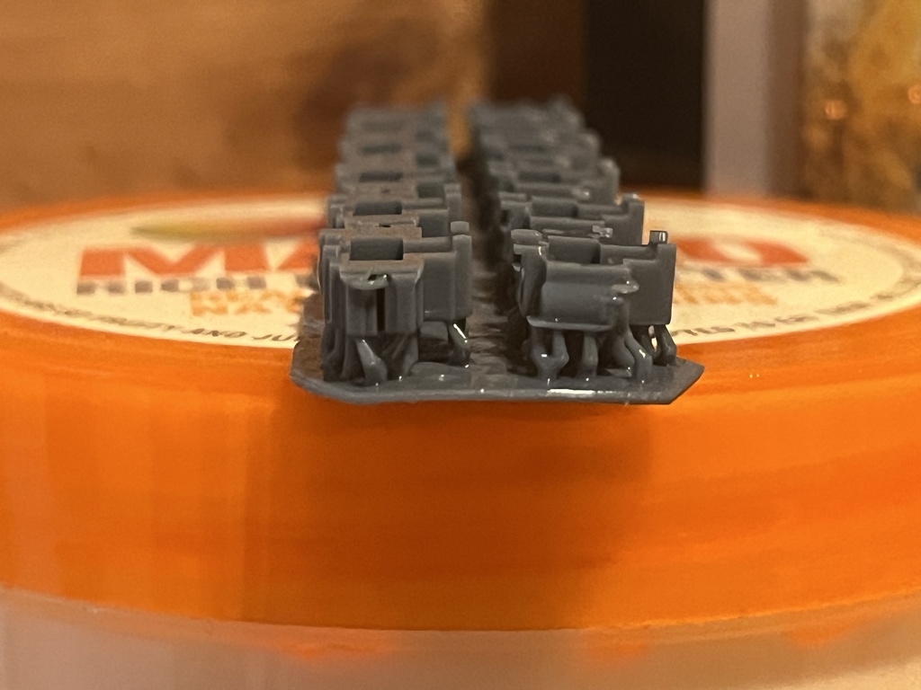 1014A キハ85系車端部床下機器 トイレ非搭載車用