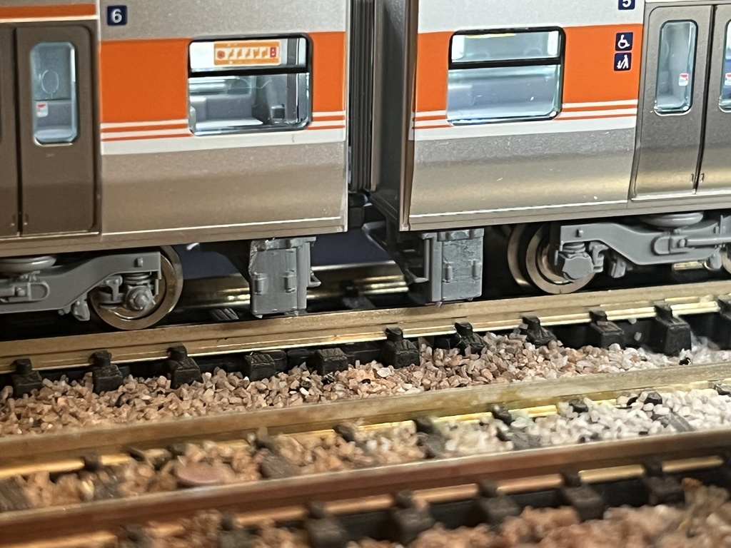 1022A 315系用床下車端部機器 0番台向け8両分セット