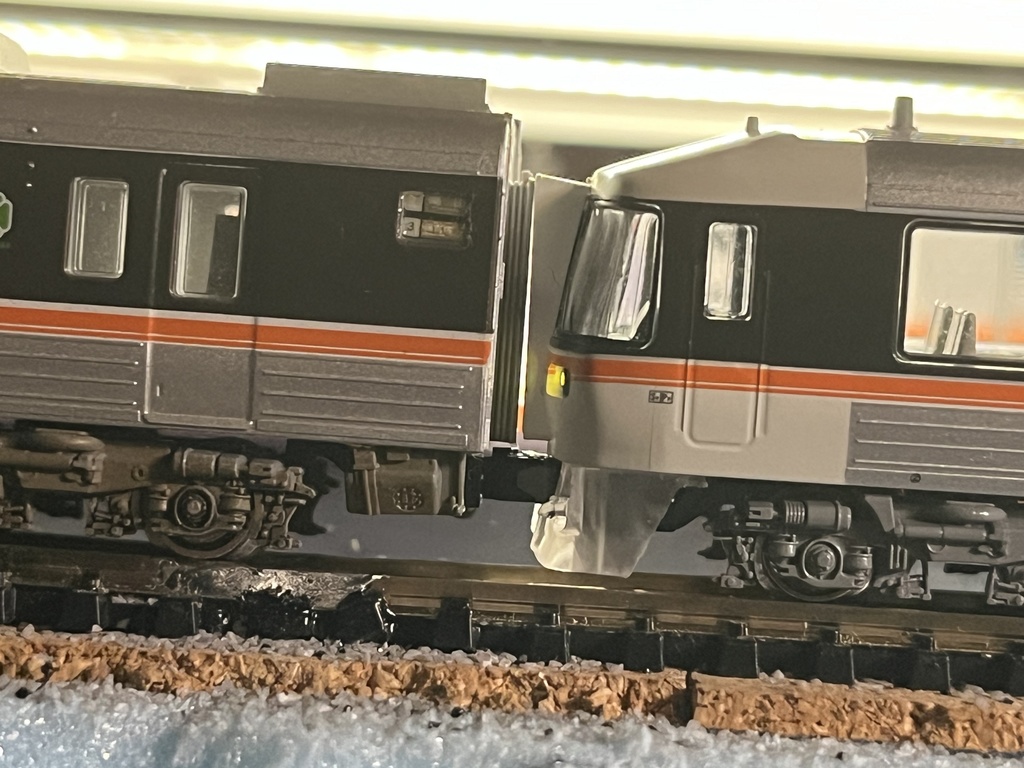 1028A 【新規リニューアル品2024年ロット対応】キハ85系貫通型先頭車スカート 6個入り