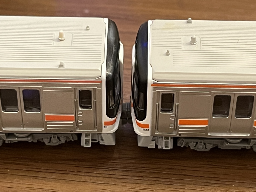 1076A キハ75系スカート(現行タイプ)4個入り