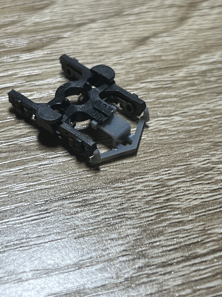 1104A 211系用スノープラウ(T社用)