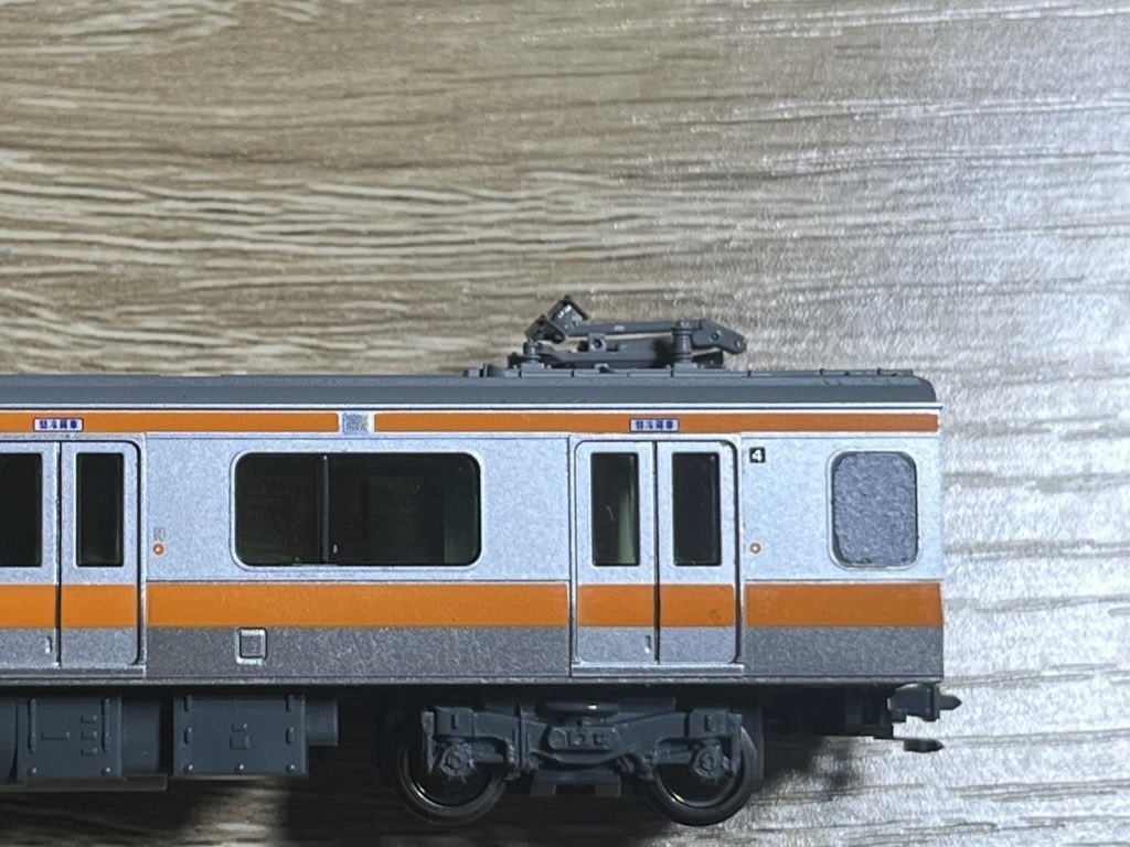 1109A E233系トイレ増設車用客室窓パテ材