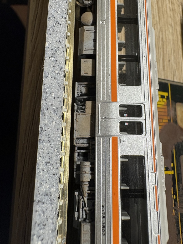 1125A キハ75系用床下機器(動力車用×2)