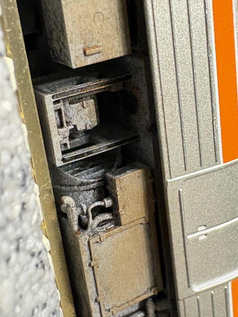 1125A キハ75系用床下機器(動力車用×2)