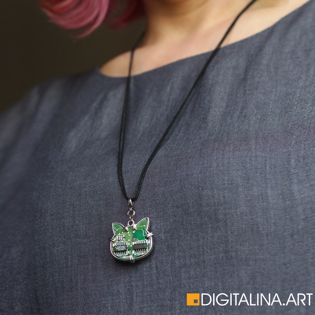 「サイバー猫」チャーム