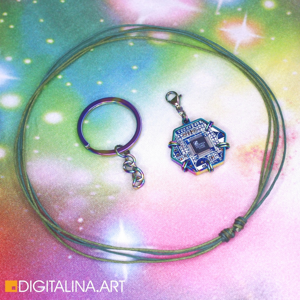 「Shimmer CyberHexagon」 ペンダント