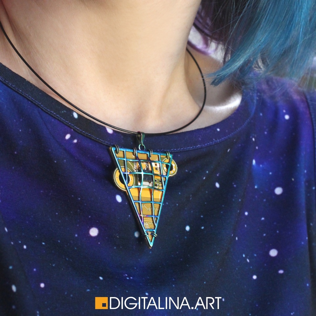 「マトリックス」ネックレス