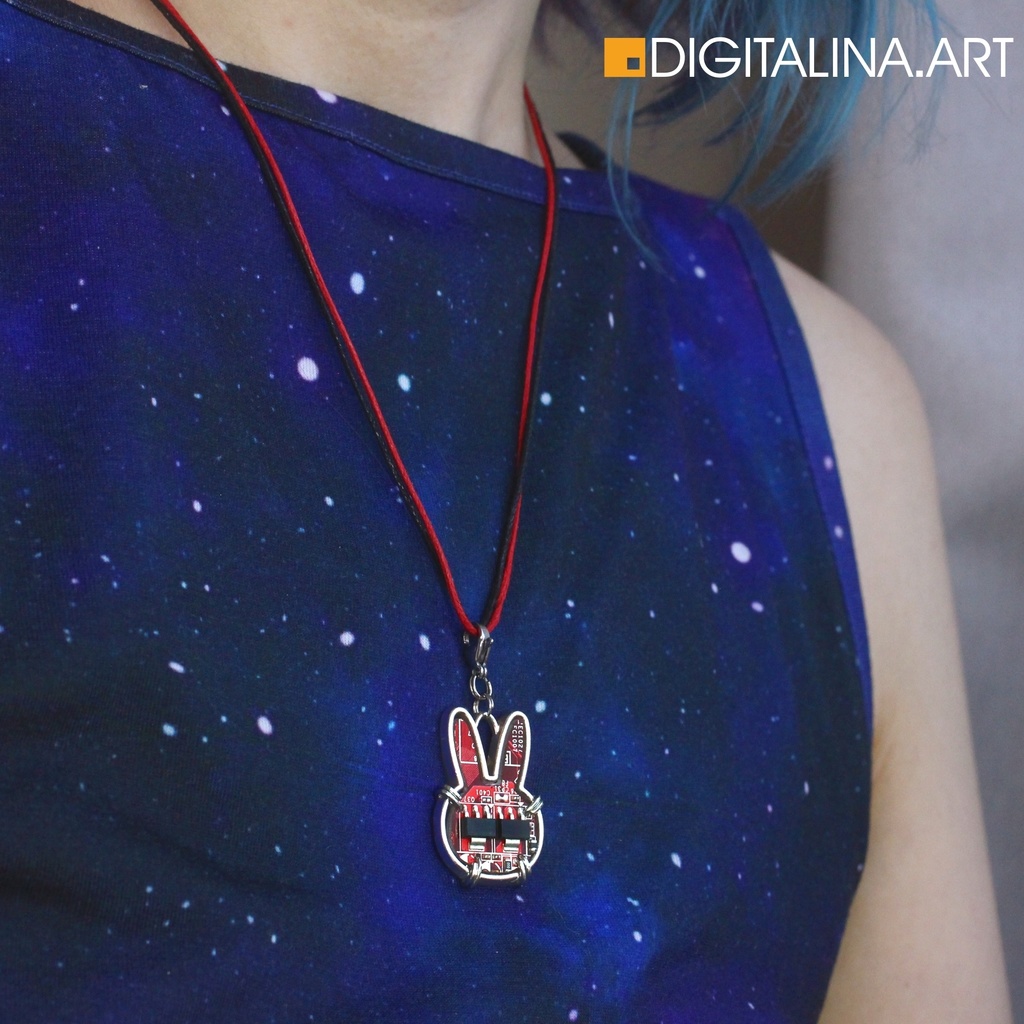 「サイバーラビット」ペンダント