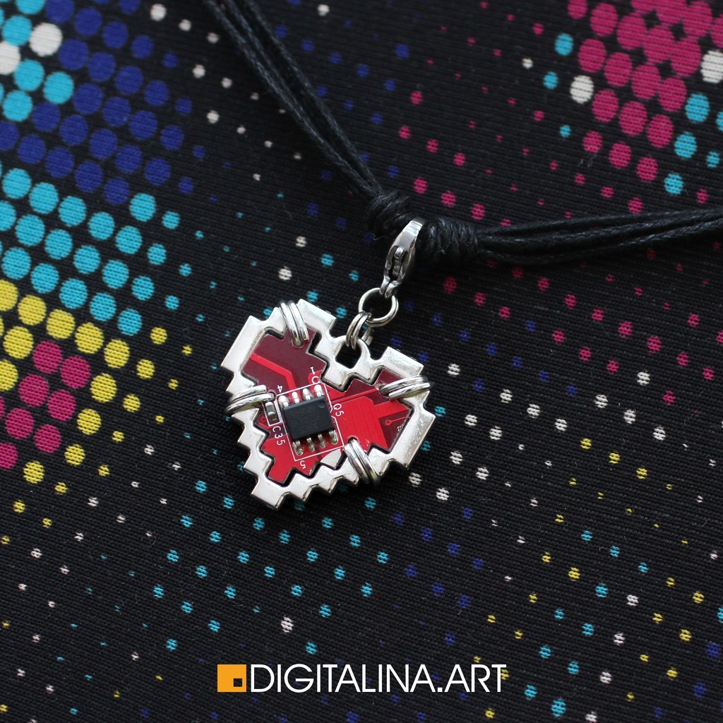 「ピクセルハートS」ペンダント
