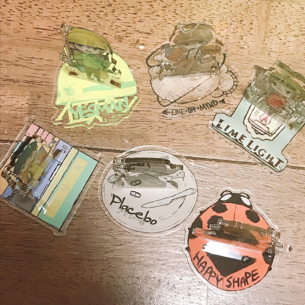 むびずアクキースタンド