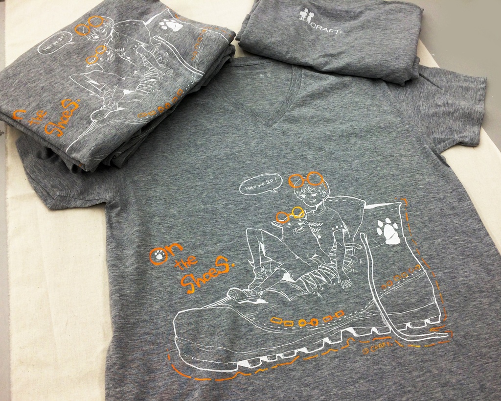 ON THE SHOES　Tシャツ