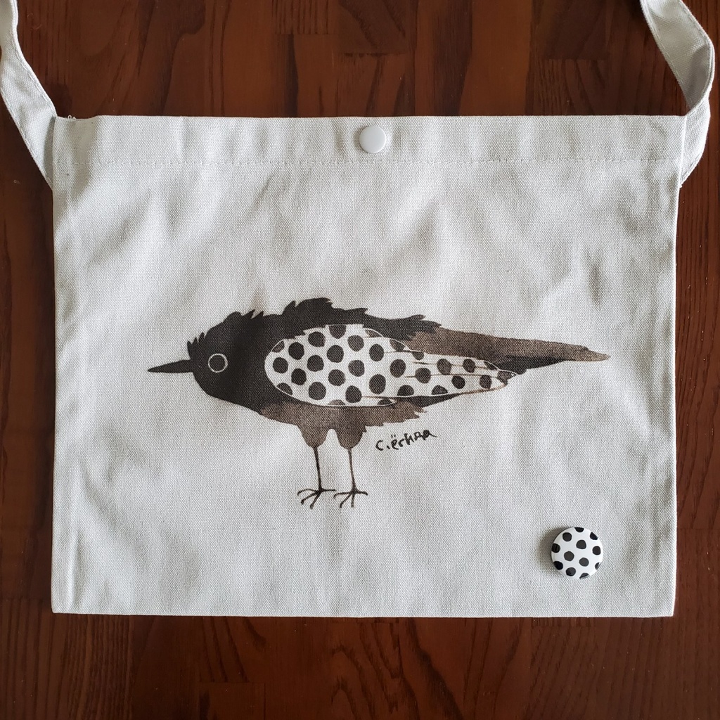 黒いみずたま缶バッジ