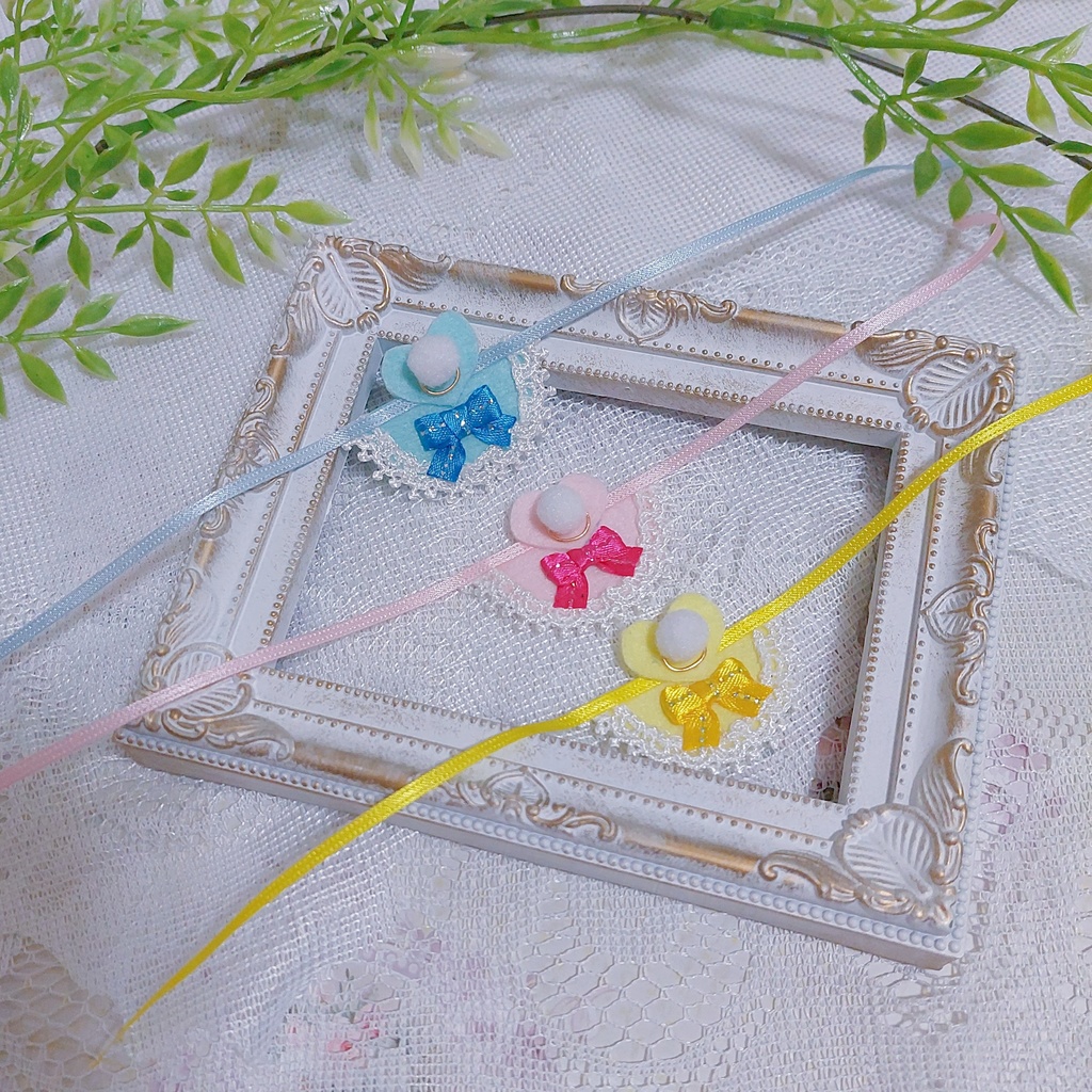 にじぱぺ  おしゃぶり風スタイ