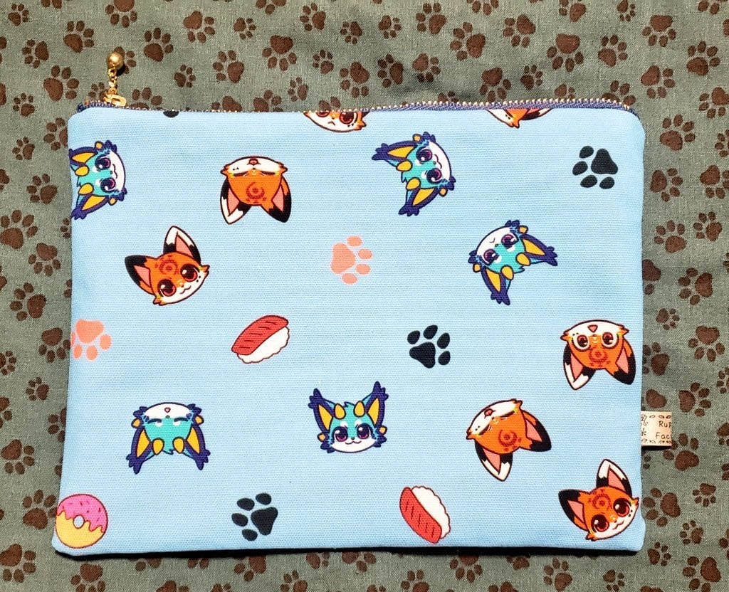 ハーヴィ座礁ポーチ ハーヴィ&レイフェリ チラシ柄ポーチ