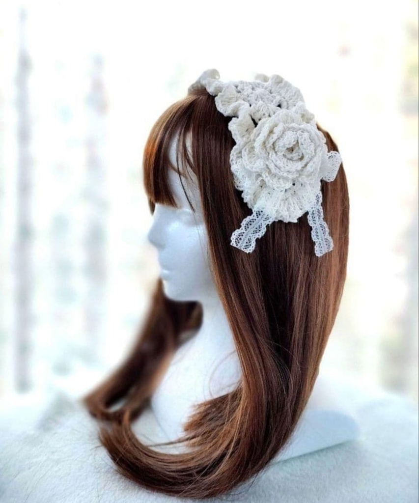 白バラのヘッドドレス　レースリボン